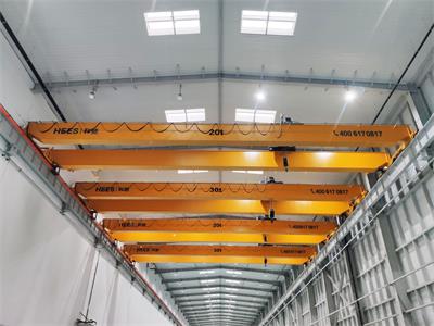 <a href=http://www.8jianzhi.cn/news_article?news_id=97>雙梁<a href=http://www.8jianzhi.cn>起重機(jī)</a></a>