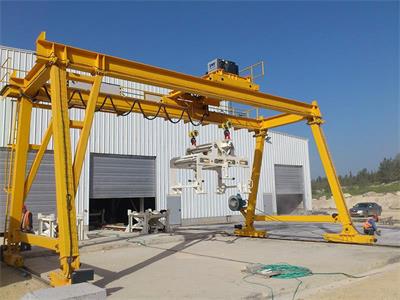 <a href=http://www.8jianzhi.cn/news_article.html?news_id=140>門式<a href=http://www.8jianzhi.cn>起重機</a></a>